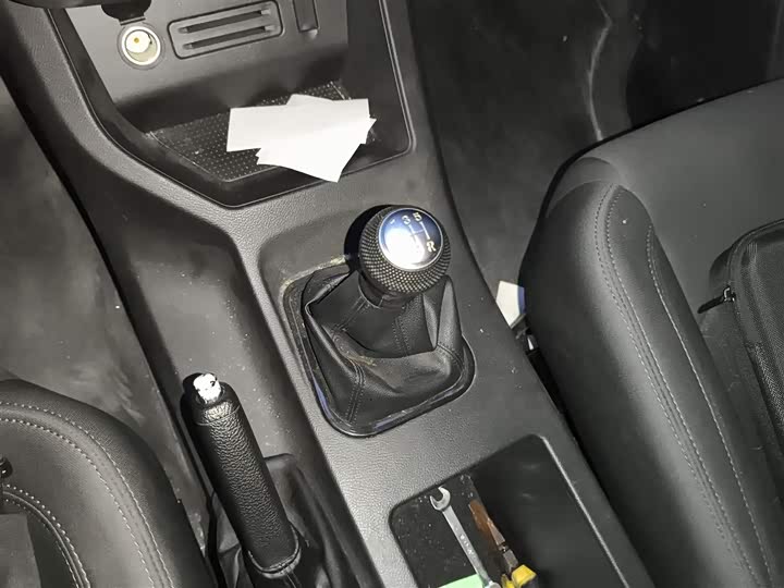 Dongfeng Forthing Lingzhi M5 2023 2023款 M5L 1.6L 舒适型 9座