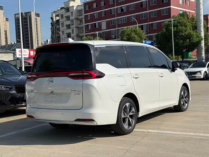 GAC Trumpchi M6 2023 2023款 PRO 270T DCT尊享版