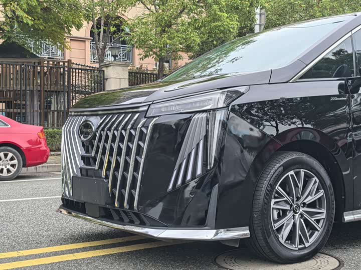 GAC Trumpchi M8 2024 2024款 大师系列 400T 尊贵版