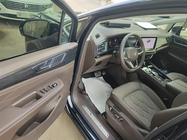 Volkswagen Viloran 2024 2024款 380TSI 尊贵版