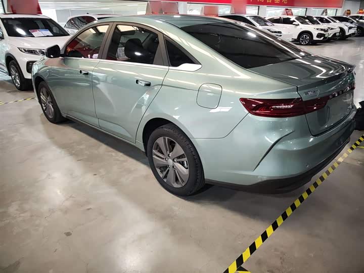 Geely Geometry G6 2022 2022款 480 新享型