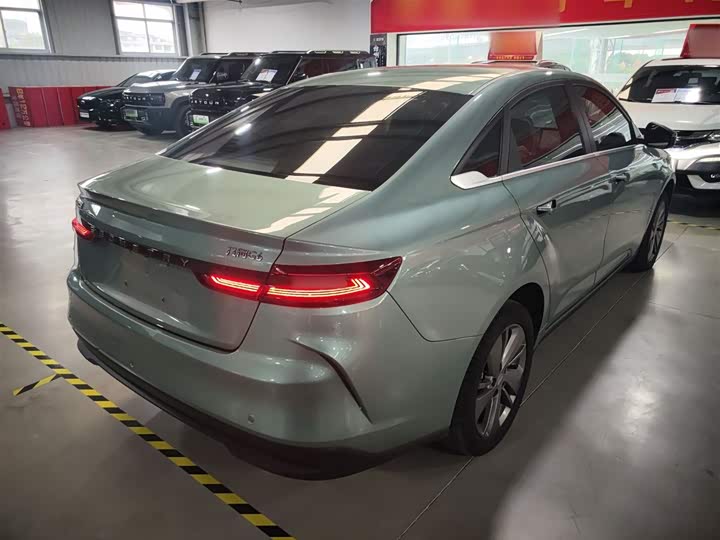 Geely Geometry G6 2022 2022款 480 新享型