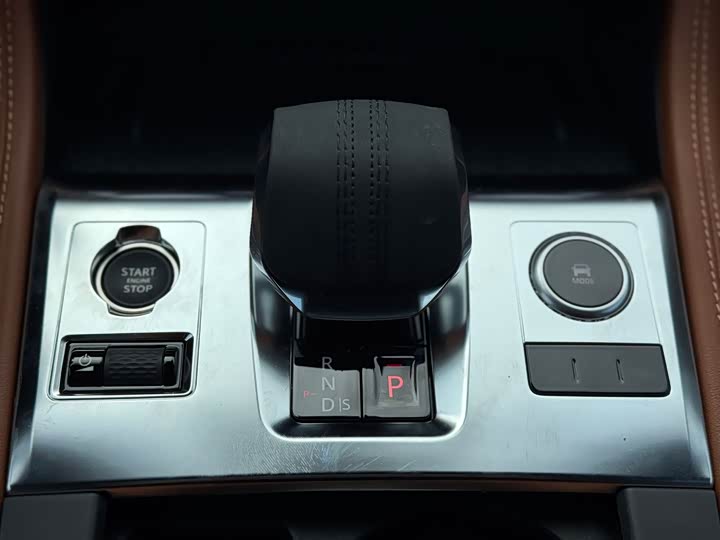 Jaguar F-Pace 2025 2025款 P250 R-Dynamic SE