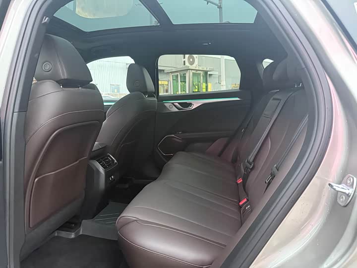 Wey Mocca Hybrid 2024 2024款 Hi4 四驱长续航版