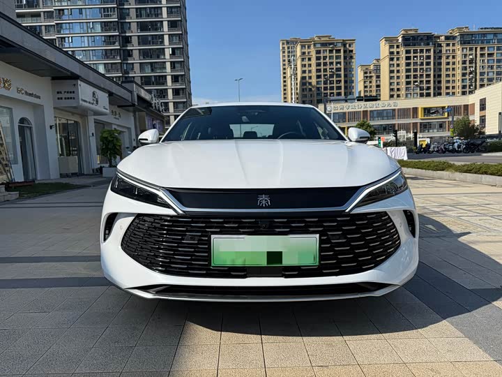 2025 BYD Qin L