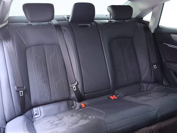 Audi A7L 2024 2024款 45 TFSI 豪华型