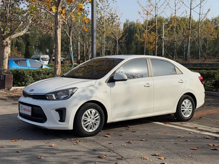 Kia Pegas 2020 2020款 改款 1.4L 自动舒适天窗版
