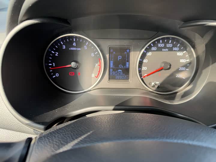 Kia Pegas 2020 2020款 改款 1.4L 自动舒适天窗版