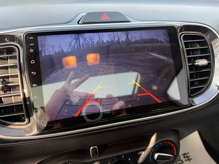 Kia Pegas 2020 2020款 改款 1.4L 自动舒适天窗版