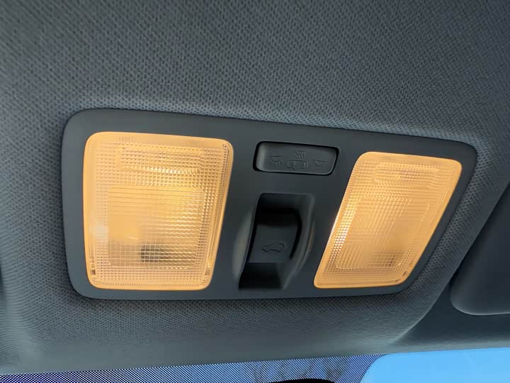 Kia Pegas 2020 2020款 改款 1.4L 自动舒适天窗版