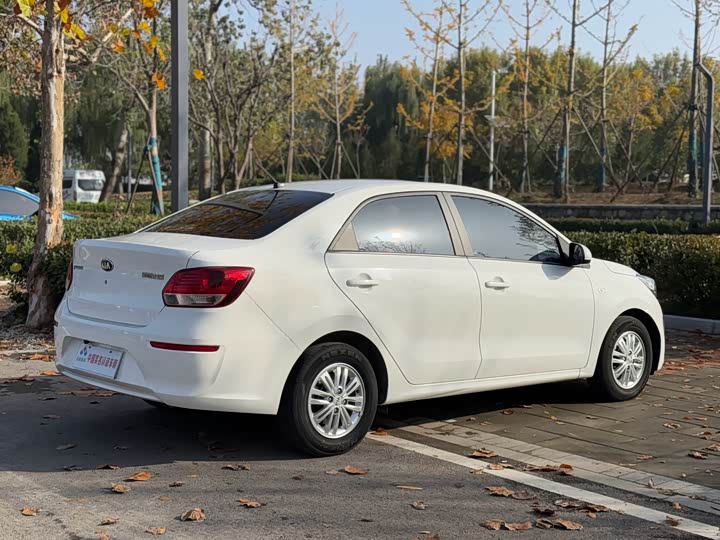 Kia Pegas 2020 2020款 改款 1.4L 自动舒适天窗版