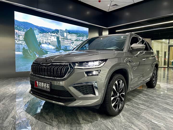 Skoda Kodiaq 2022 2022款 TSI330 7座两驱奢享版