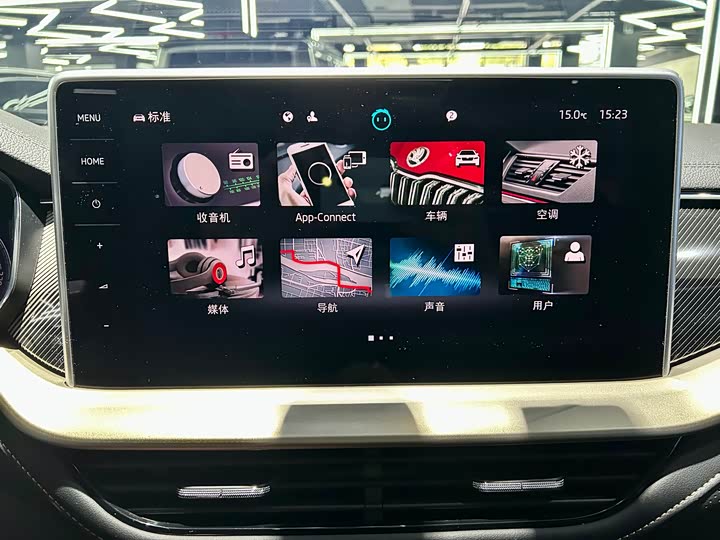 Skoda Kodiaq 2022 2022款 TSI330 7座两驱奢享版