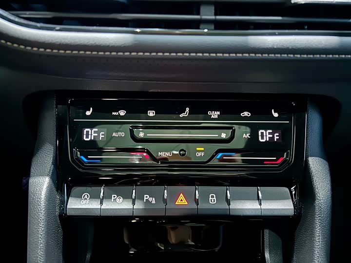 Skoda Kodiaq 2022 2022款 TSI330 7座两驱奢享版