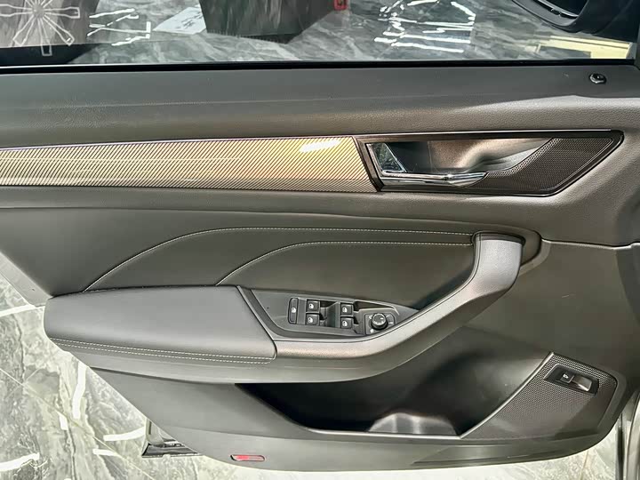 Skoda Kodiaq 2022 2022款 TSI330 7座两驱奢享版