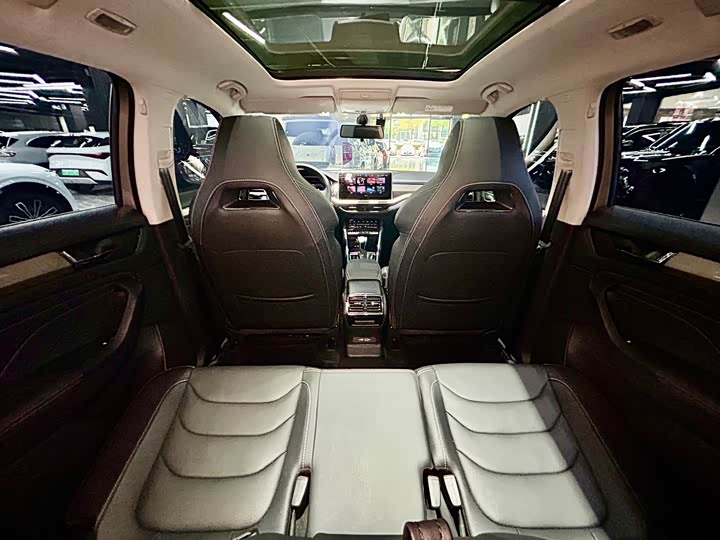 Skoda Kodiaq 2022 2022款 TSI330 7座两驱奢享版