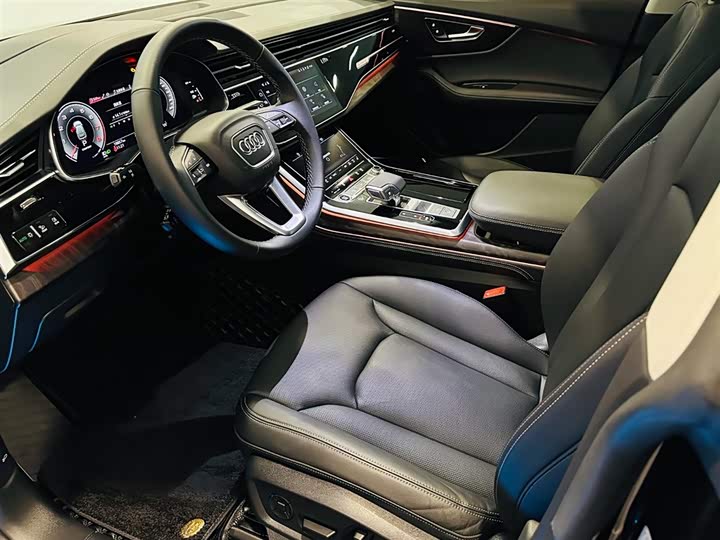 Audi Q8 2024 2024款 55 TFSI 豪华动感型