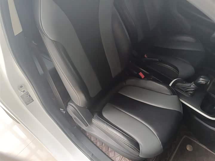 Roewe Clever 2022 2022款 311km元气啵啵版