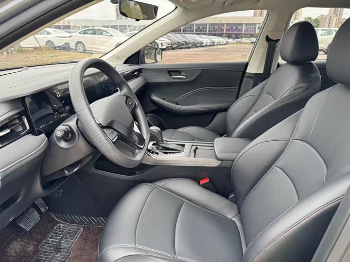 Roewe i5 2024 2024款 1.5L CVT尊荣版