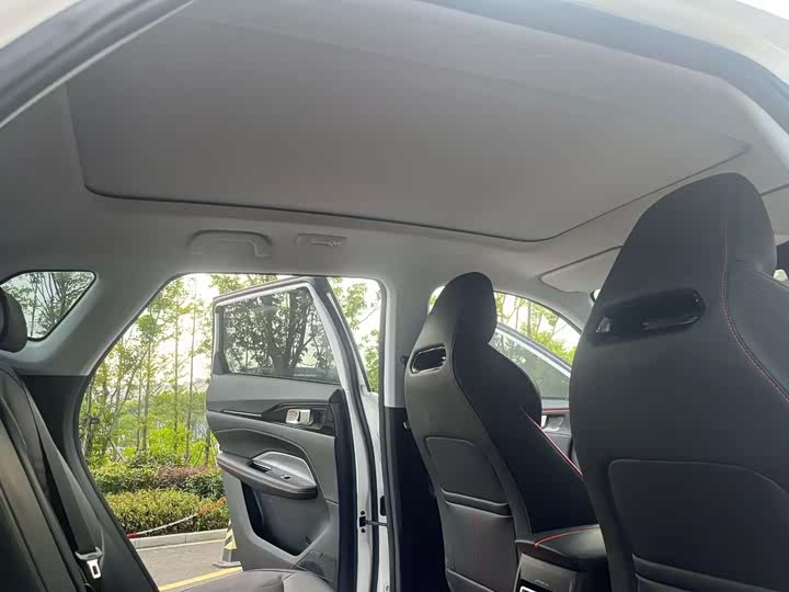 Changan Oshan Z6 2023 2023款 蓝鲸 1.5T DCT智领型