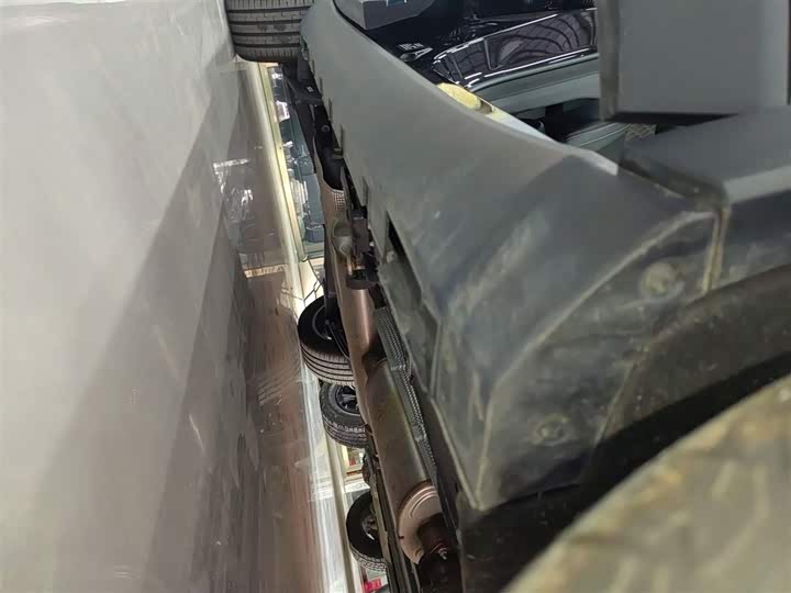 Geely Okavango L 2025 2025款 2.0T DCT尊享款