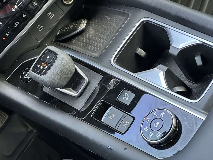 Nissan Pathfinder 2024 2024款 380VC-TURBO 四驱智驾版 6座