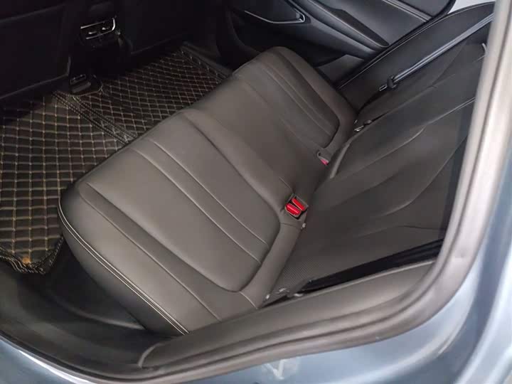 XPeng P5 2022 2022款 460E+