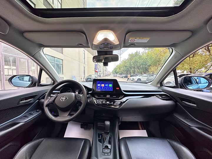 Toyota Izoa 2022 2022款 2.0L 奕享CARE版