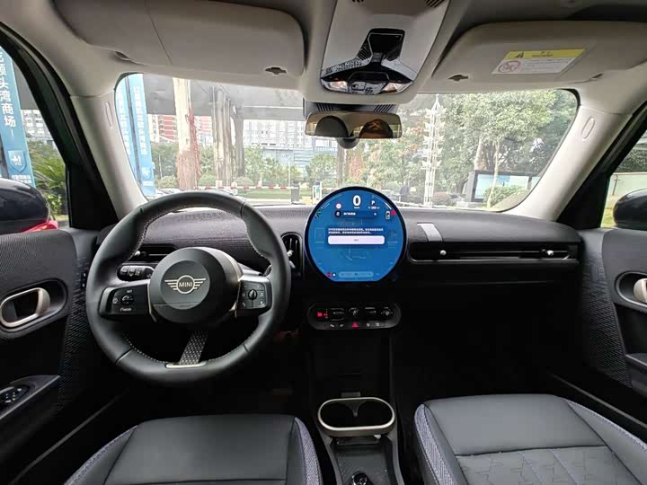 Mini Mini 2025 2025款 1.5T COOPER 经典派 五门版