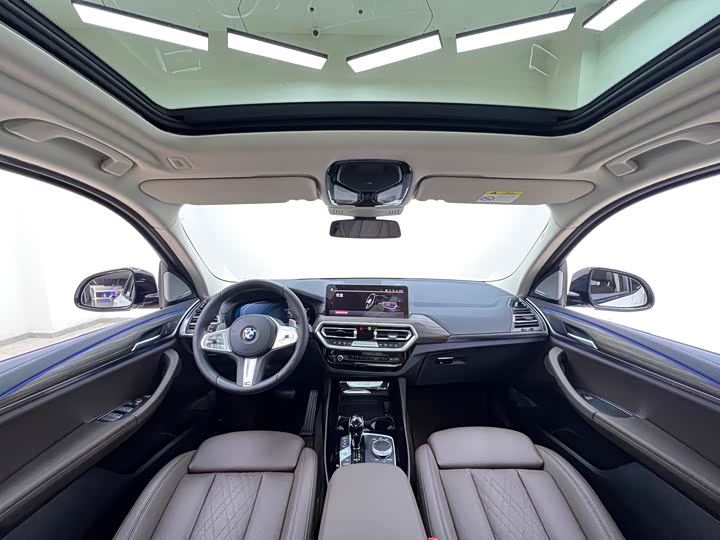 BMW X3 2023 2023款 改款 xDrive30i 领先型 M曜夜套装