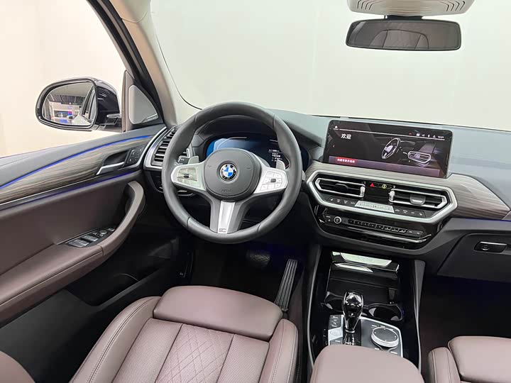 BMW X3 2023 2023款 改款 xDrive30i 领先型 M曜夜套装