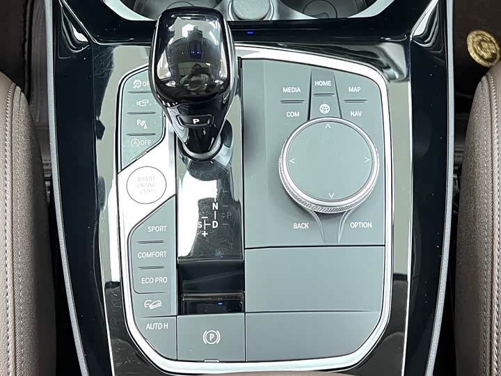 BMW X3 2023 2023款 改款 xDrive30i 领先型 M曜夜套装