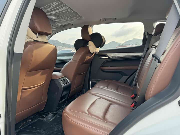 Geely Vision X6 2021 2021款 PRO 1.4T 自动尊贵型