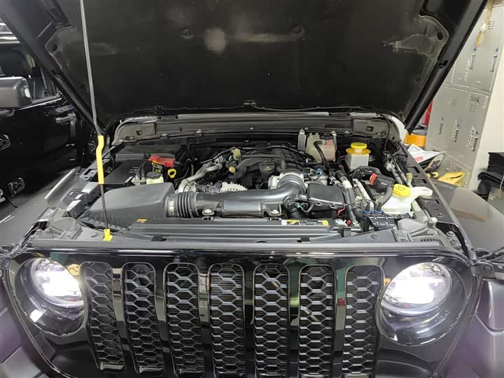 Jeep Gladiator 2022 2022款 3.6L 先行版