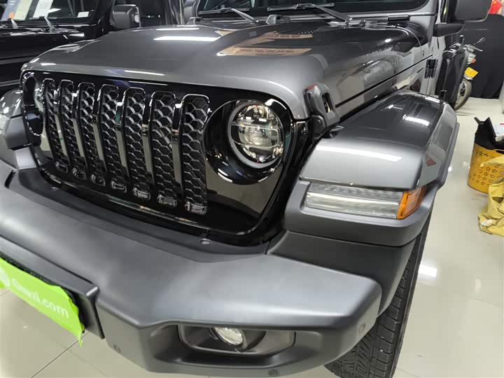Jeep Gladiator 2022 2022款 3.6L 先行版