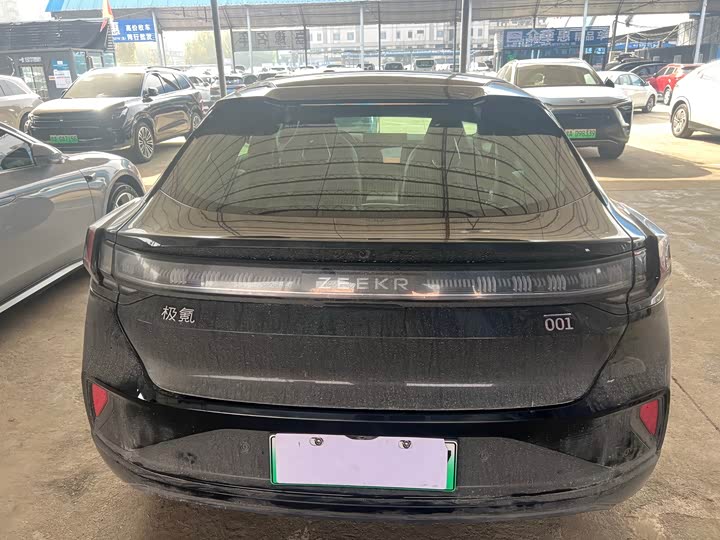 Zeekr 001 2025 2025款 ME版 100kWh 四驱