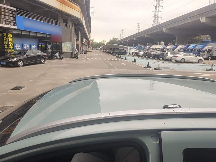 Geely Geometry E Firefly 2024 2024款 301km 星光