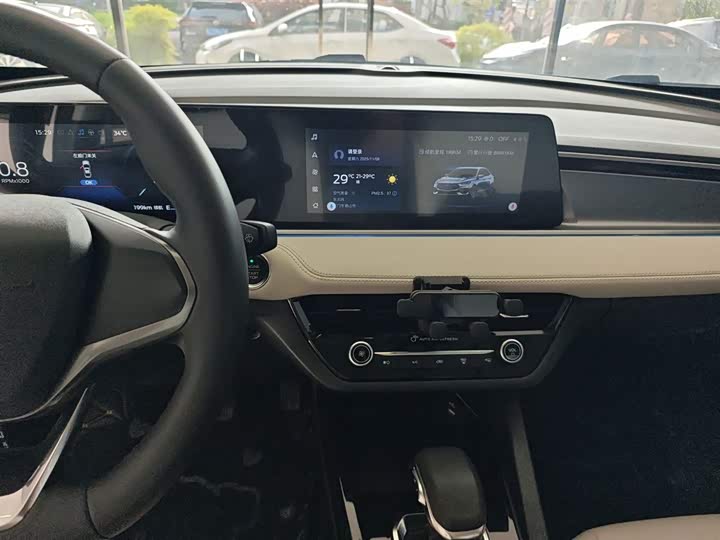 Ford Escort 2021 2021款 1.5L 自动钻石版