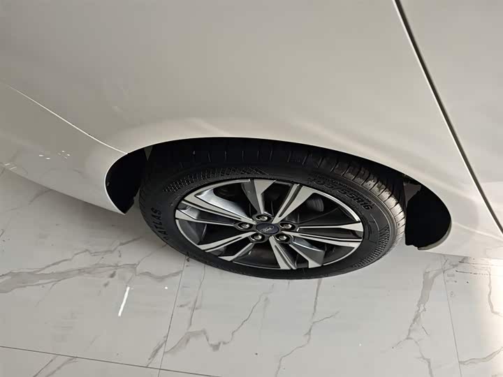 Ford Escort 2021 2021款 1.5L 自动钻石版