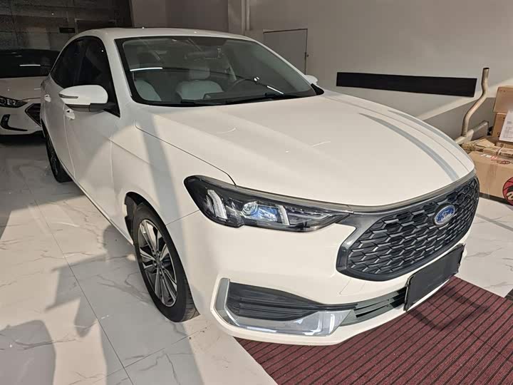 Ford Escort 2021 2021款 1.5L 自动钻石版