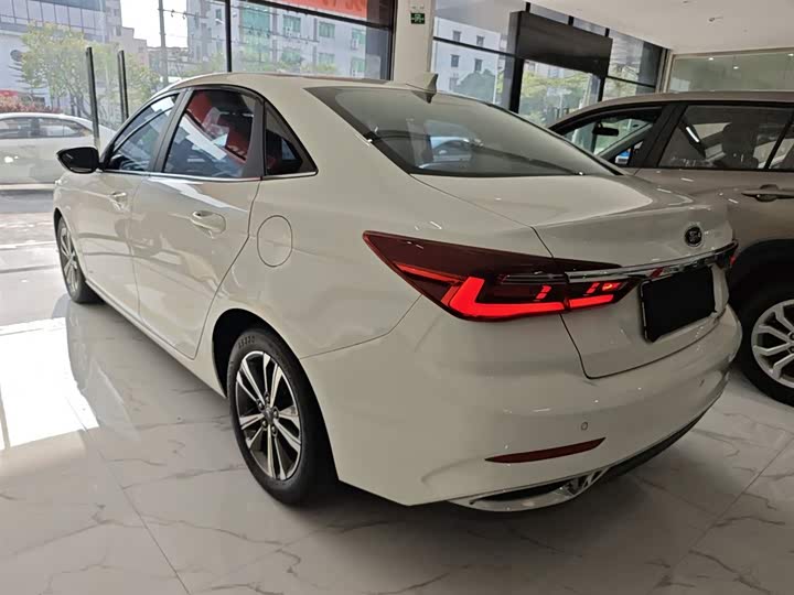 Ford Escort 2021 2021款 1.5L 自动钻石版