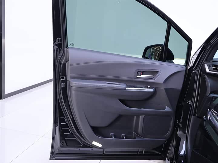 Toyota Sienna 2024 2024款 2.5L混动 四驱尊贵版