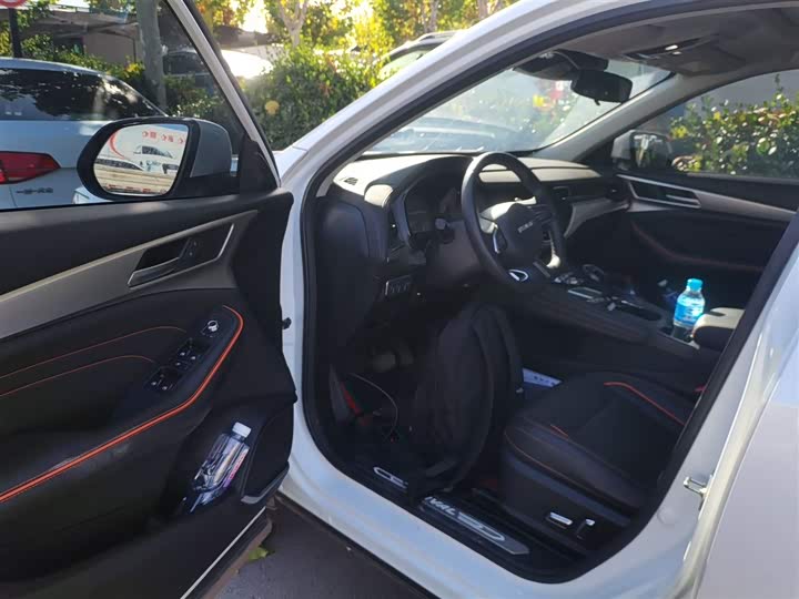 Haval F7 2021 2021款 1.5T 两驱i型