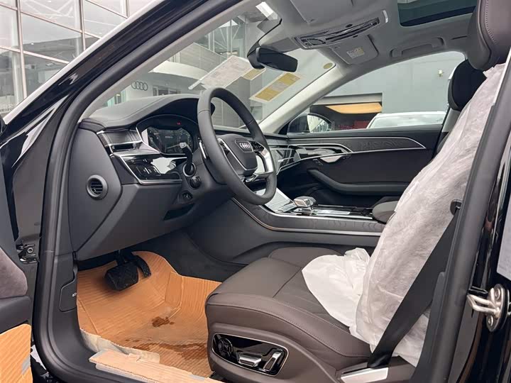 Audi A8 2025 2025款 A8L 45 TFSI quattro 豪华型
