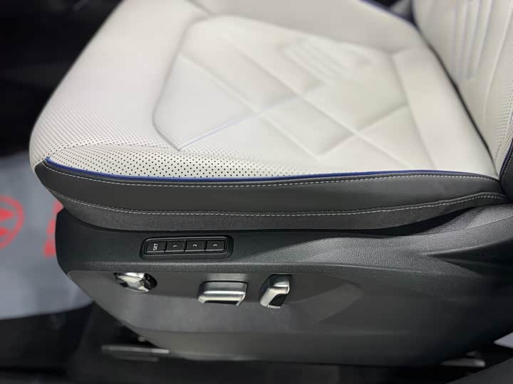 Volkswagen Talagon 2026 2026款 450TSI 四驱旗舰 6座