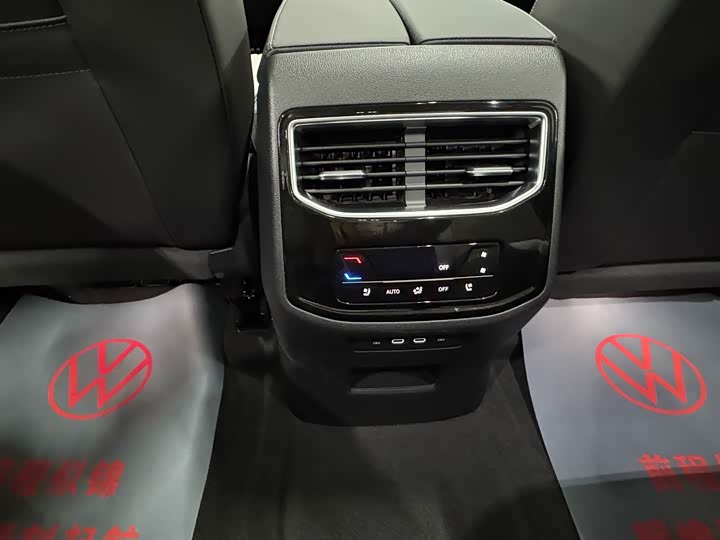 Volkswagen Talagon 2026 2026款 450TSI 四驱旗舰 6座