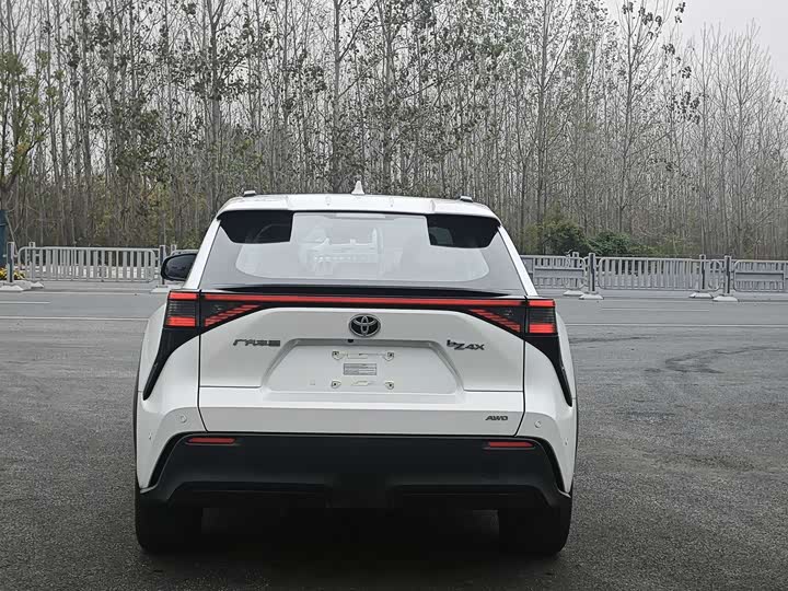 Toyota bZ4X 2022 2022款 X-MODE 四驱Ultra