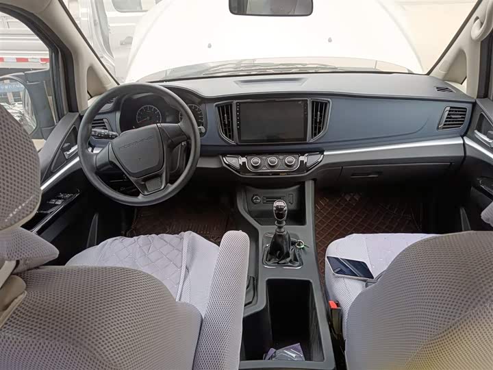 Dongfeng Forthing Lingzhi M5 2024 2024款 M5L 1.5T 手动基本型 7座