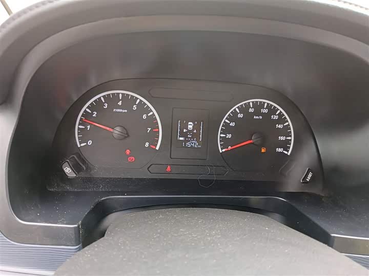 Dongfeng Forthing Lingzhi M5 2024 2024款 M5L 1.5T 手动基本型 7座