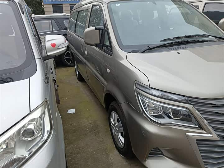 Dongfeng Forthing Lingzhi M5 2024 2024款 M5L 1.5T 手动基本型 7座